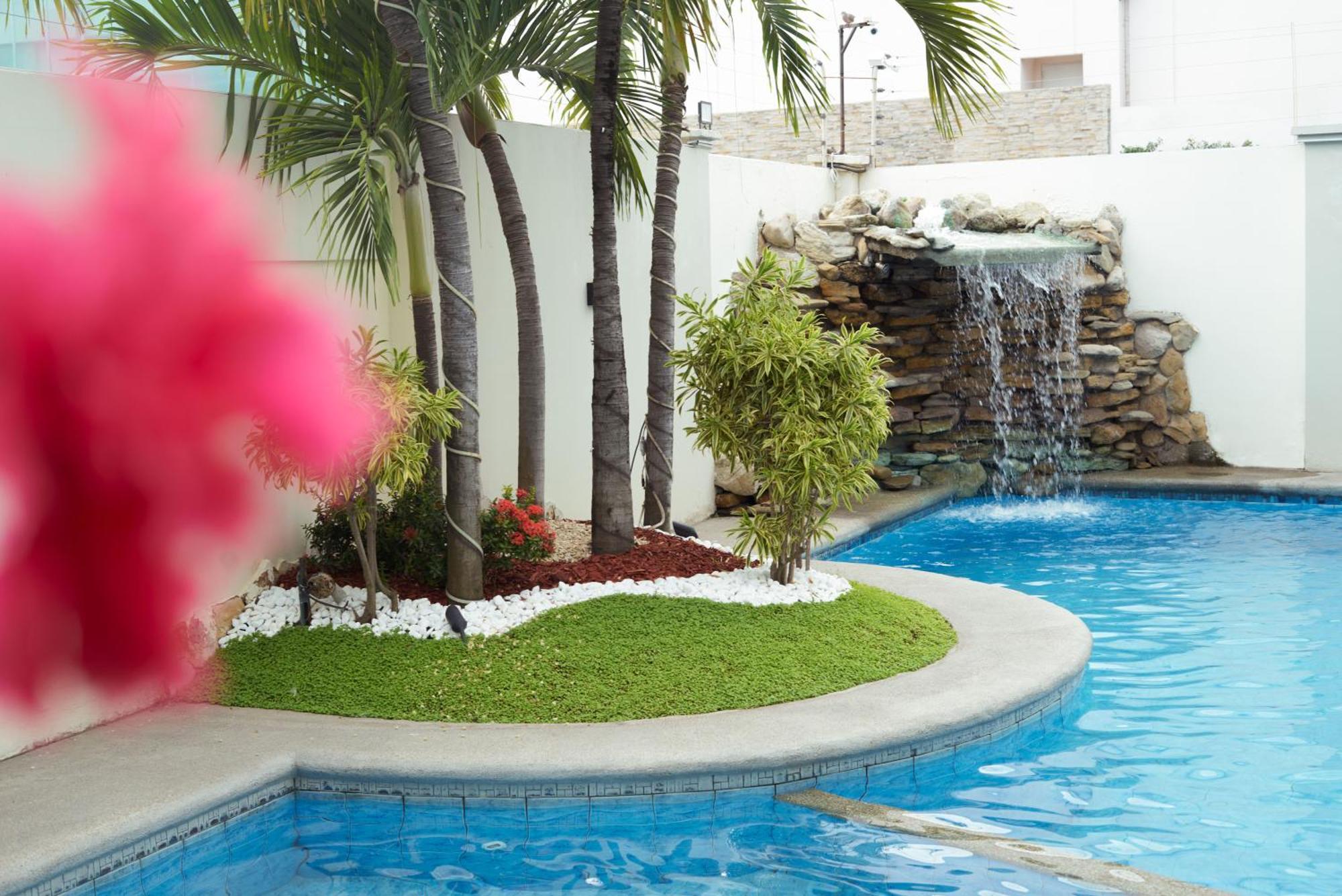 Hotel Mar Azul Manta Exterior photo