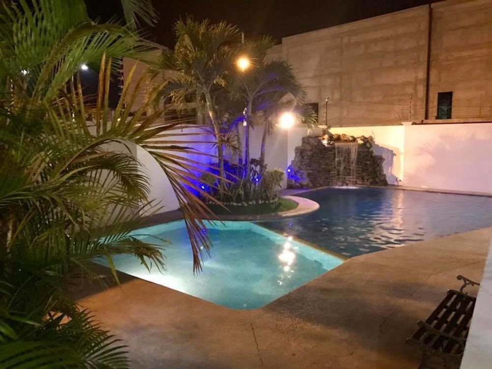 Hotel Mar Azul Manta Exterior photo